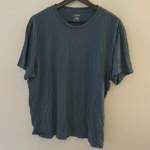 🙌🏻 GUC J Crew Men’s Washed Tee Blue